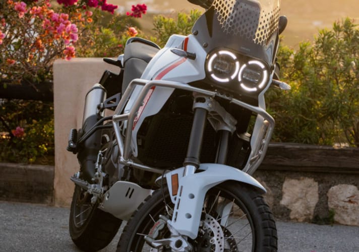 Grupowa wycieczka motocyklem po Europie