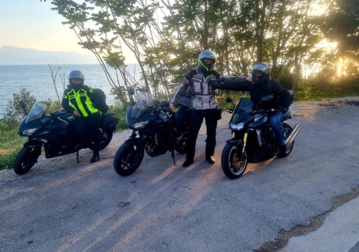 motocykliści