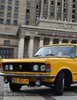 Zwiedzanie Warszawy Fiatem 125P