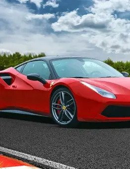 Jazda jako kierowca Ferrari 488 GTB – voucher na przejażdżkę Ferrari na torze