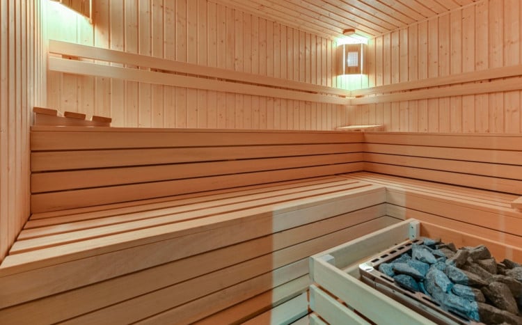 duża sauna fińska w hotelu Grano