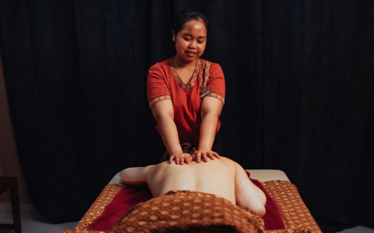 masaż indonezyjski w samui