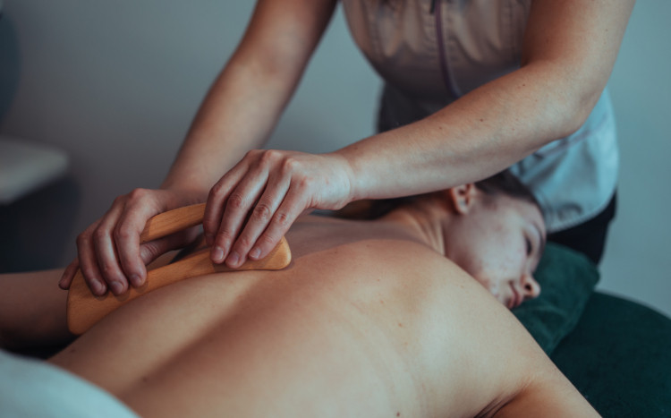 profesjonalny masaż antycellulitowy