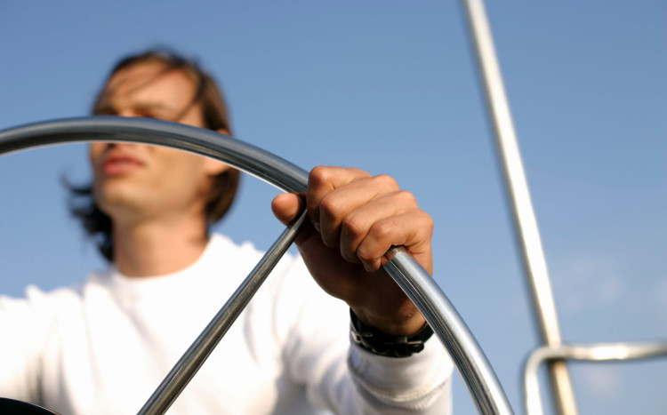 Żeglarz jachtowy – szkolenie bez wychodzenia z domu