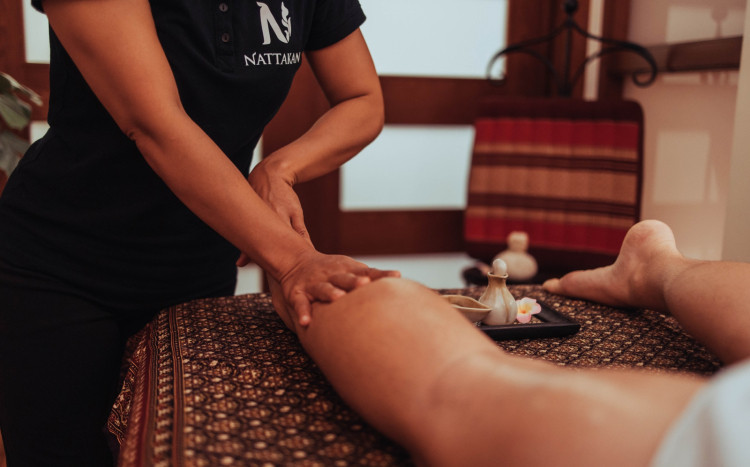 masaż tajski w salonie Nattakan