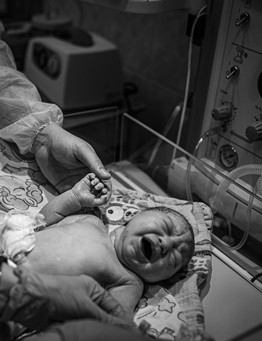 Sesja zdjęciowa noworodka w szpitalu – wiele lokalizacji
