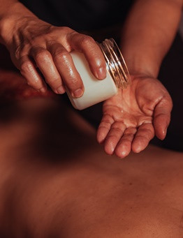 Tajski masaż świecą – Warszawa