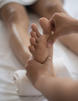 Masaż stóp – refleksoterapia – Czeladź