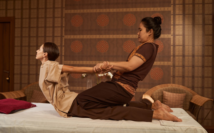 pozycja w masażu tajskim