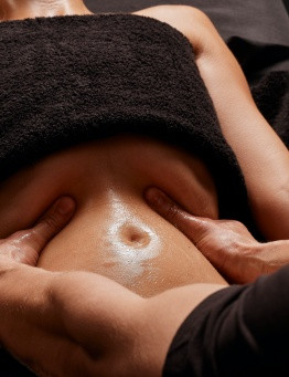 Tantryczny masaż Kashmirski dla kobiet – Częstochowa