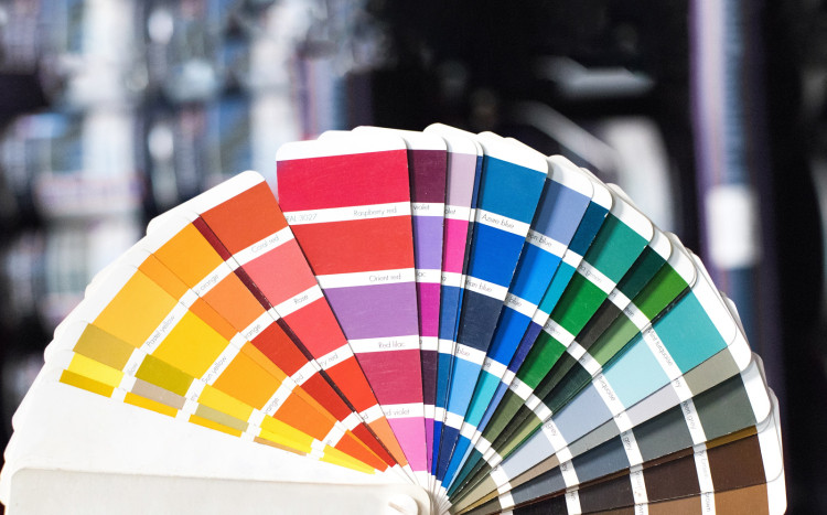 Paleta barw i kolorów używana do analizy kolorystycznej