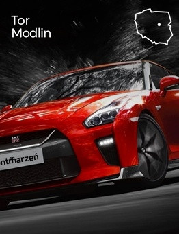 Jazda za kierownicą Nissan GT-R– Tor Modlin