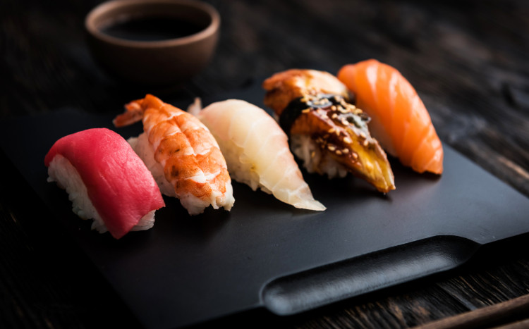 kolorowe sushi
