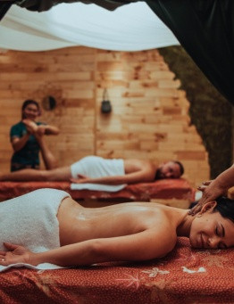 Masaż tajski aromaterapeutyczny dla dwojga – Toruń