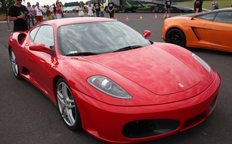 Jazda za kierownicą Ferrari F430 – Tor Olsztyn