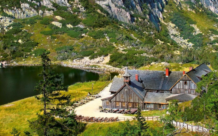 Widok na hotel z lotu ptaka