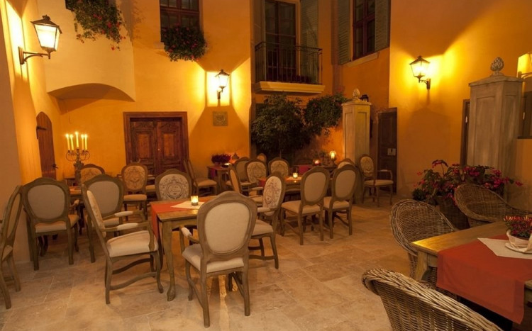 restauracja w hotelu