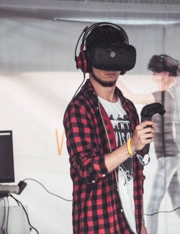 Wycieczka po świecie wirtualnej rzeczywistości – Gliwice