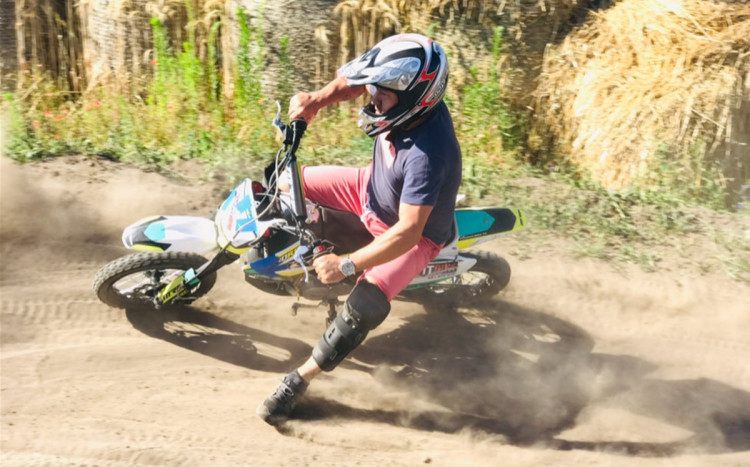 jazda małym pit bike