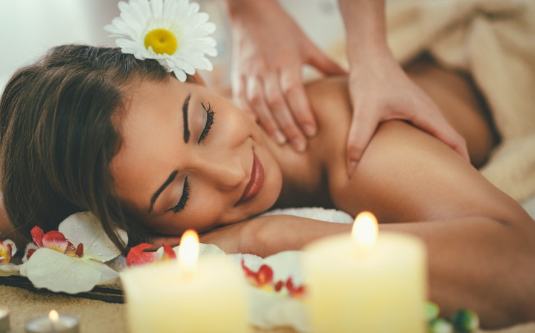 masaż relaksacyjny całego ciała