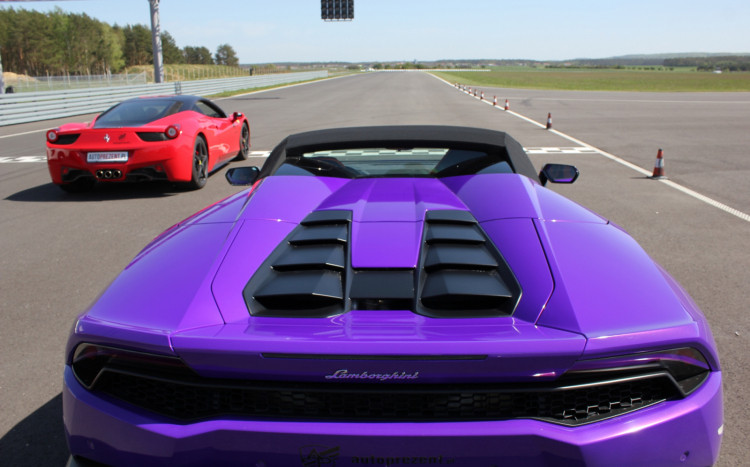 Lamborghini Huracan widok z tyłu
