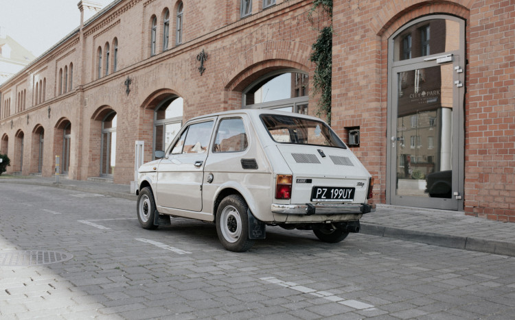 Tył Fiata 126P