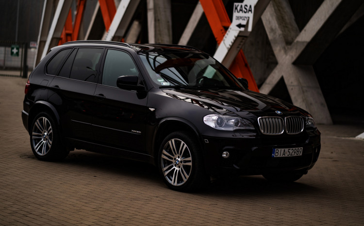 Czarne BMW