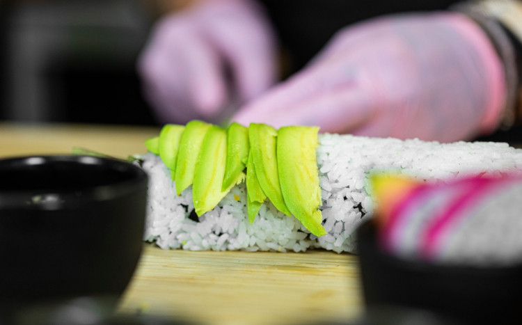 przygotowywanie sushi