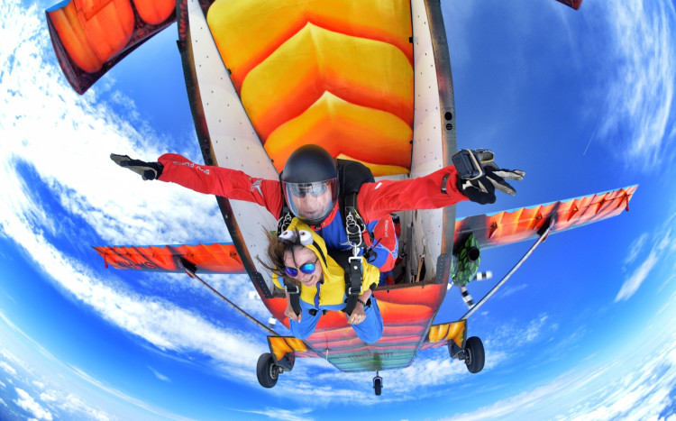 skok na spadochronie w tandemie