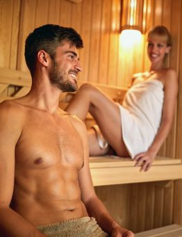 Relaks w saunie dla dwojga – Dębica