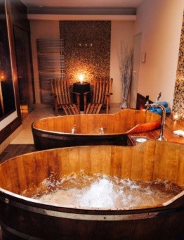 Weekend SPA dla dwojga z kąpielą w baliach Hotel Pałac Romantyczny – Toruń
