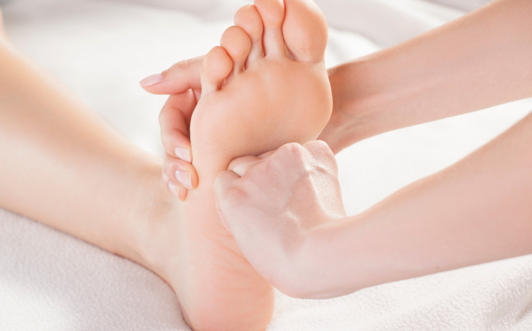masaż manualny stóp