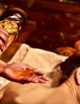 Masaż aromaterapeutyczny olejkiem – Konstancin-Jeziorna