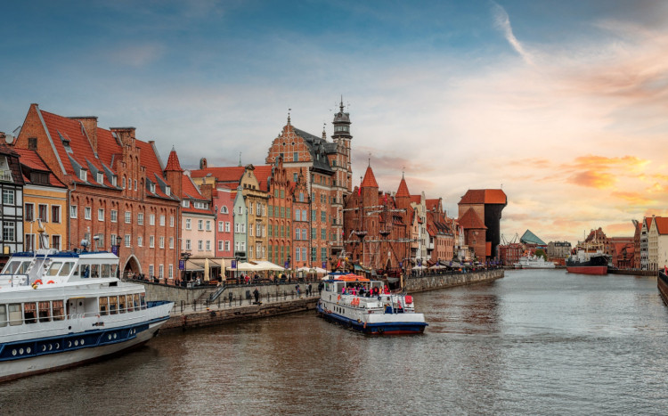 widok na panoramę Gdańska oraz rzeki